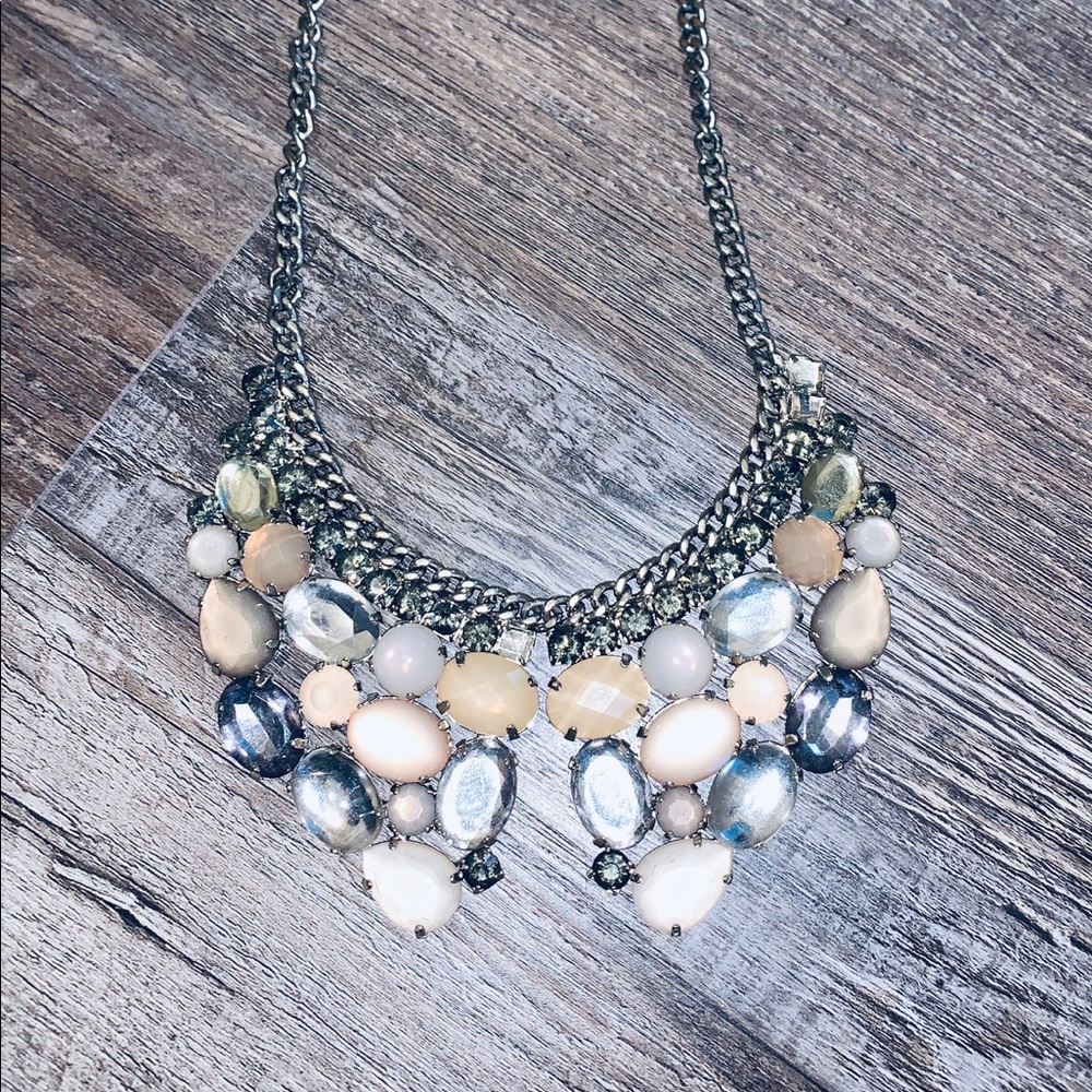 Loft Bib Collar Chunky Necklace
